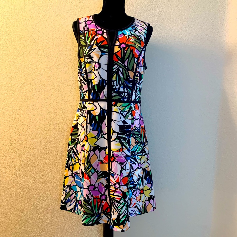 Floral kneelength dress
